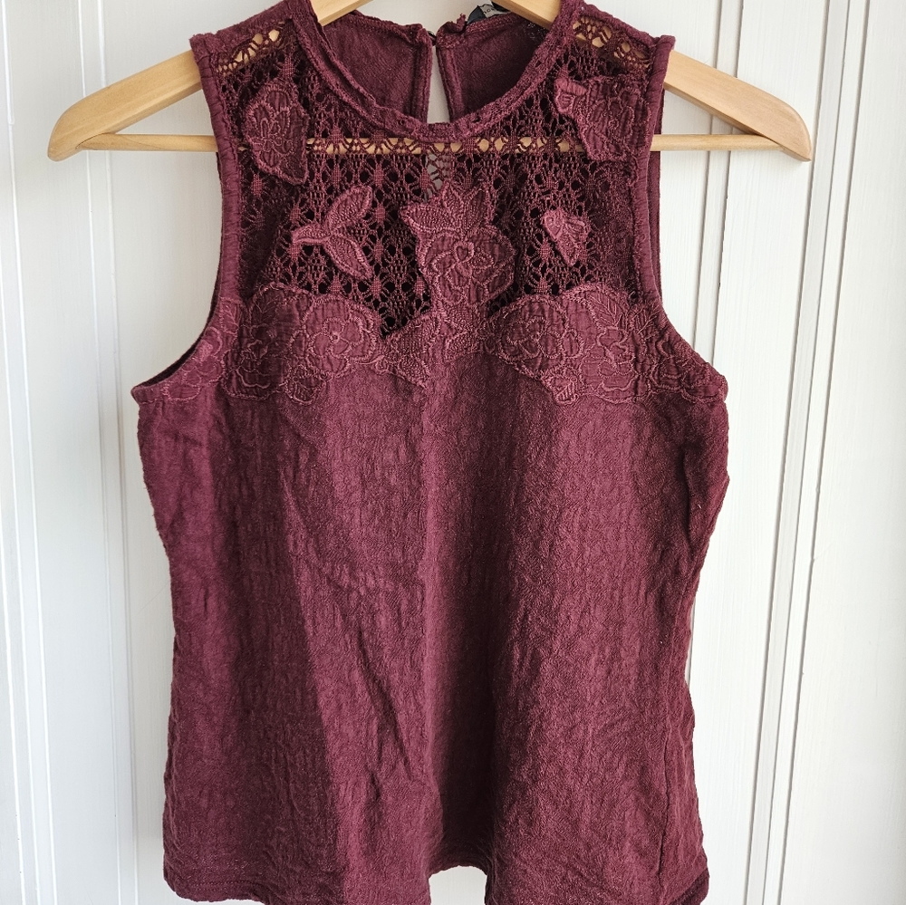 Lucky Brand Women's Lace Mock Neck Top￼ - Picture 5 of 16